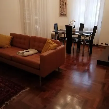 Anna Centro Apartment